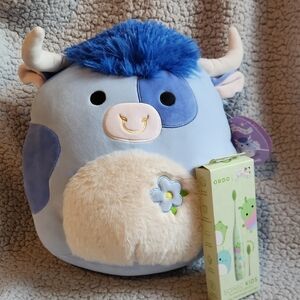 Squishmallows Fuzzy 12" Easter Bermayeh White Belly Flower Bull And Toothbrush